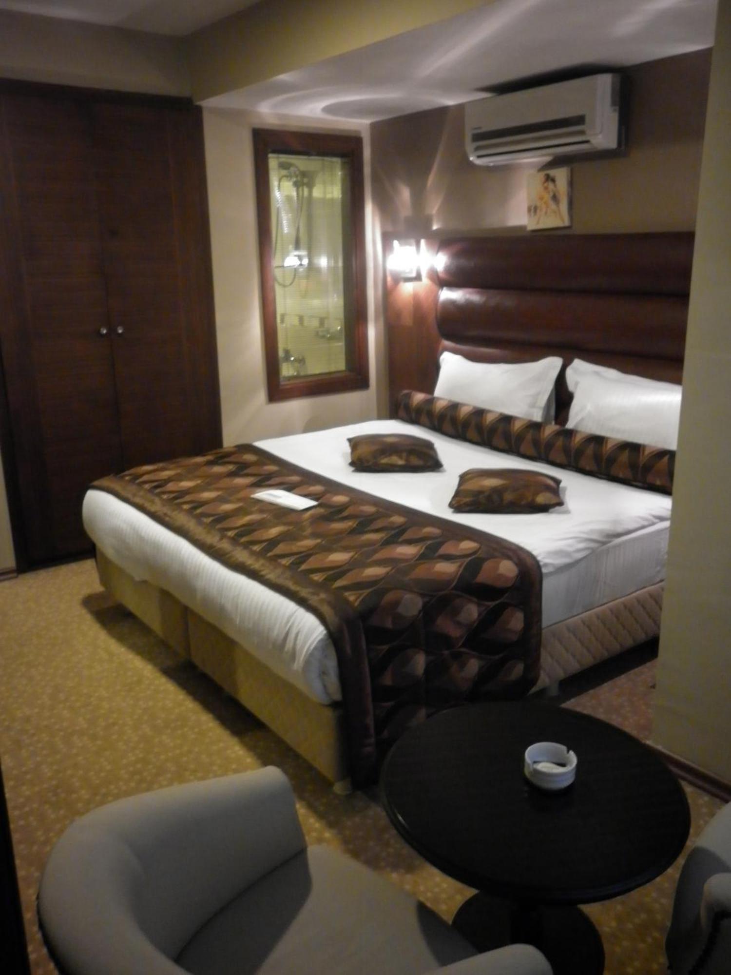 Marlight Boutique Hotel Smirne Esterno foto